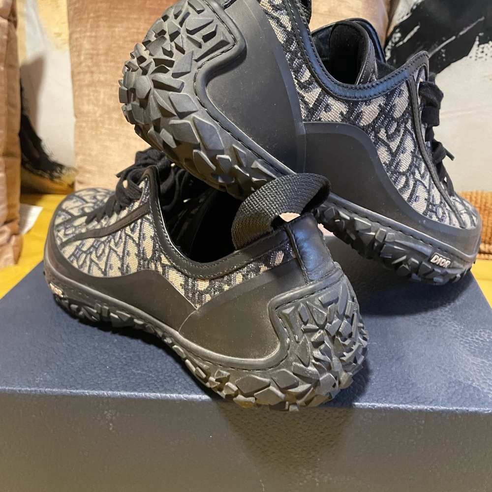 Dior Men's Black and Gray Sneakers